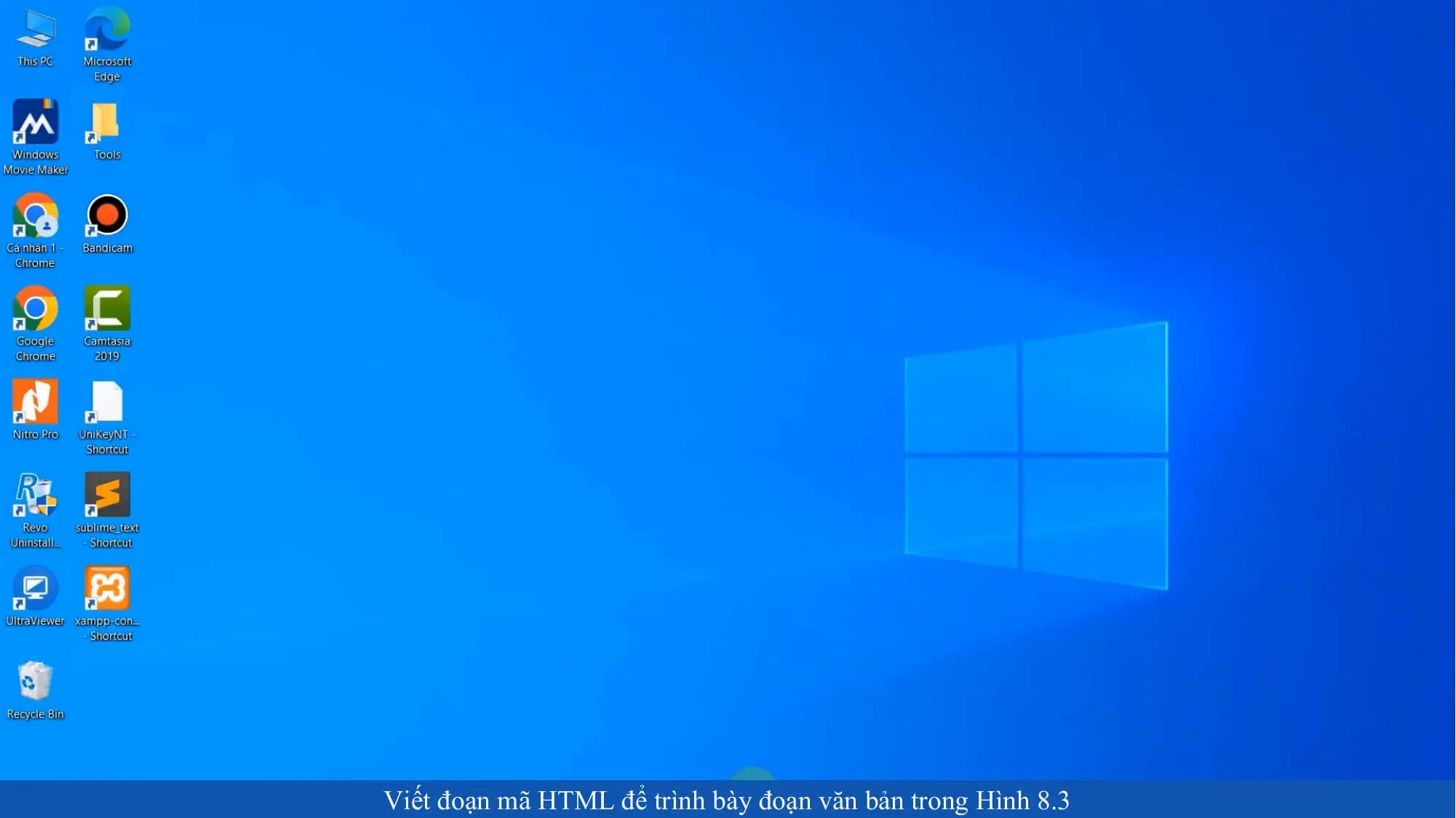 Viết đoạn mã HTML để trình bày đoạn văn bản trong Hình 8.3